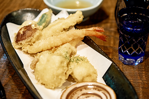 1,600円